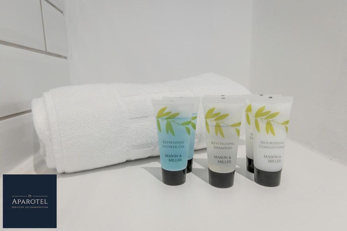 Aparotel Serviced Apartments - Stonehenge, Amesbury Town Centre Rum bild