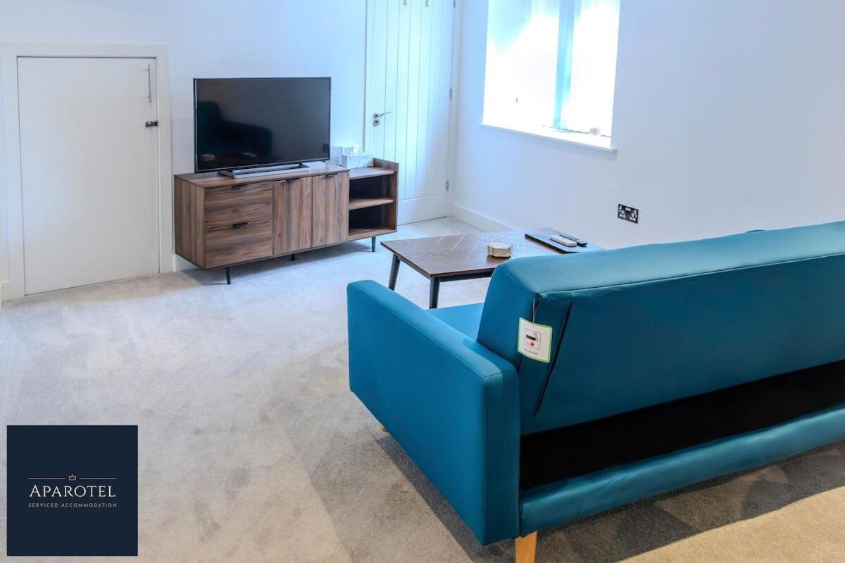 Aparotel Serviced Apartments - Stonehenge, Amesbury Town Centre Rum bild