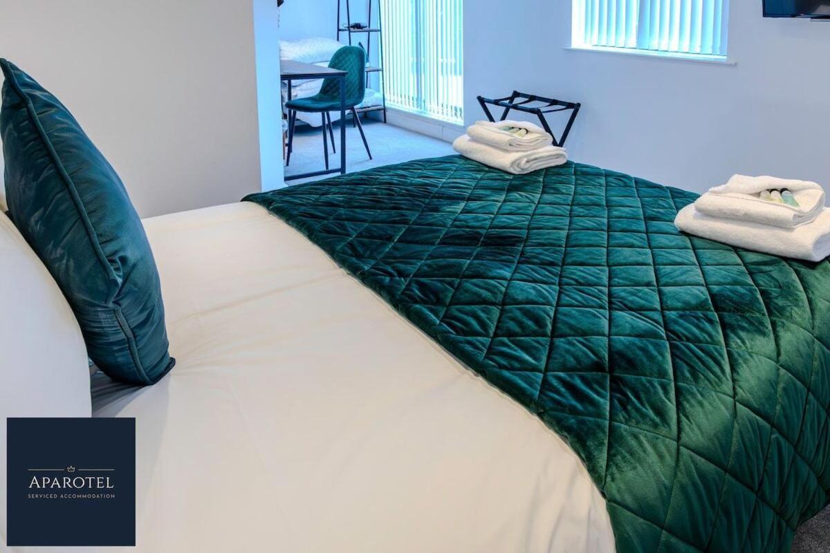 Aparotel Serviced Apartments - Stonehenge, Amesbury Town Centre Rum bild